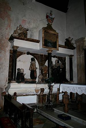 Pilton - The Chichester Memorial